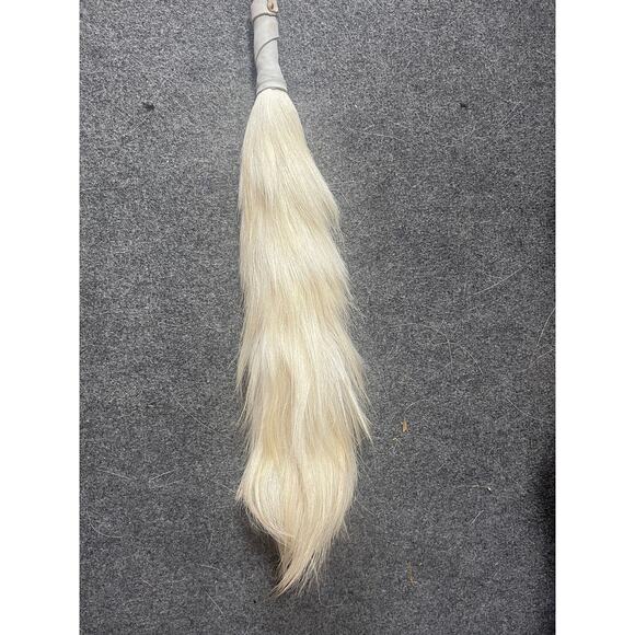 Nigerian horse tail,horse tail for traditional dance,Bridal horse tail accessory - Picture 3 of 6